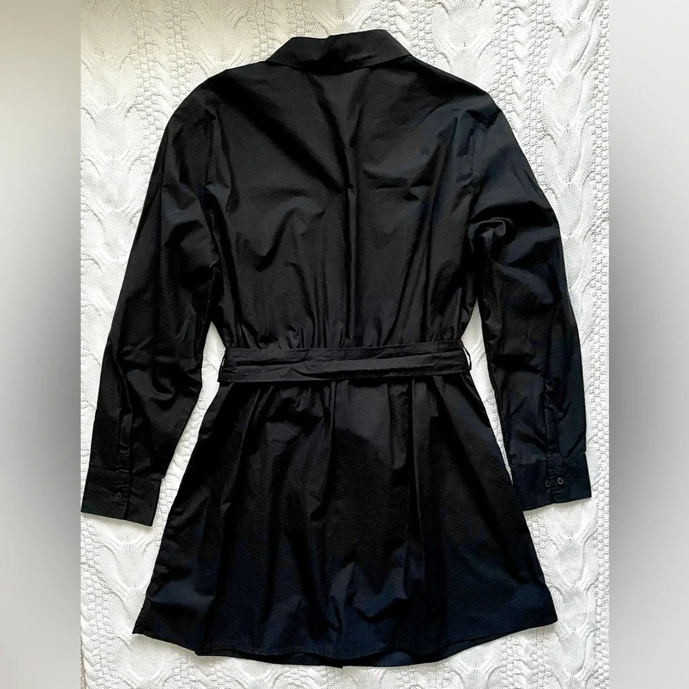 NWOT H&M Divided Women’s Black Button Down Shirt with Belt Size L - Picture 2 of 8